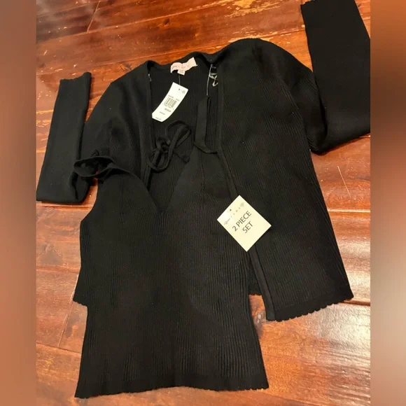FAME NWT Two Pc Set Black Women's Cardigan & Top, Medium - Picture 6 of 6
